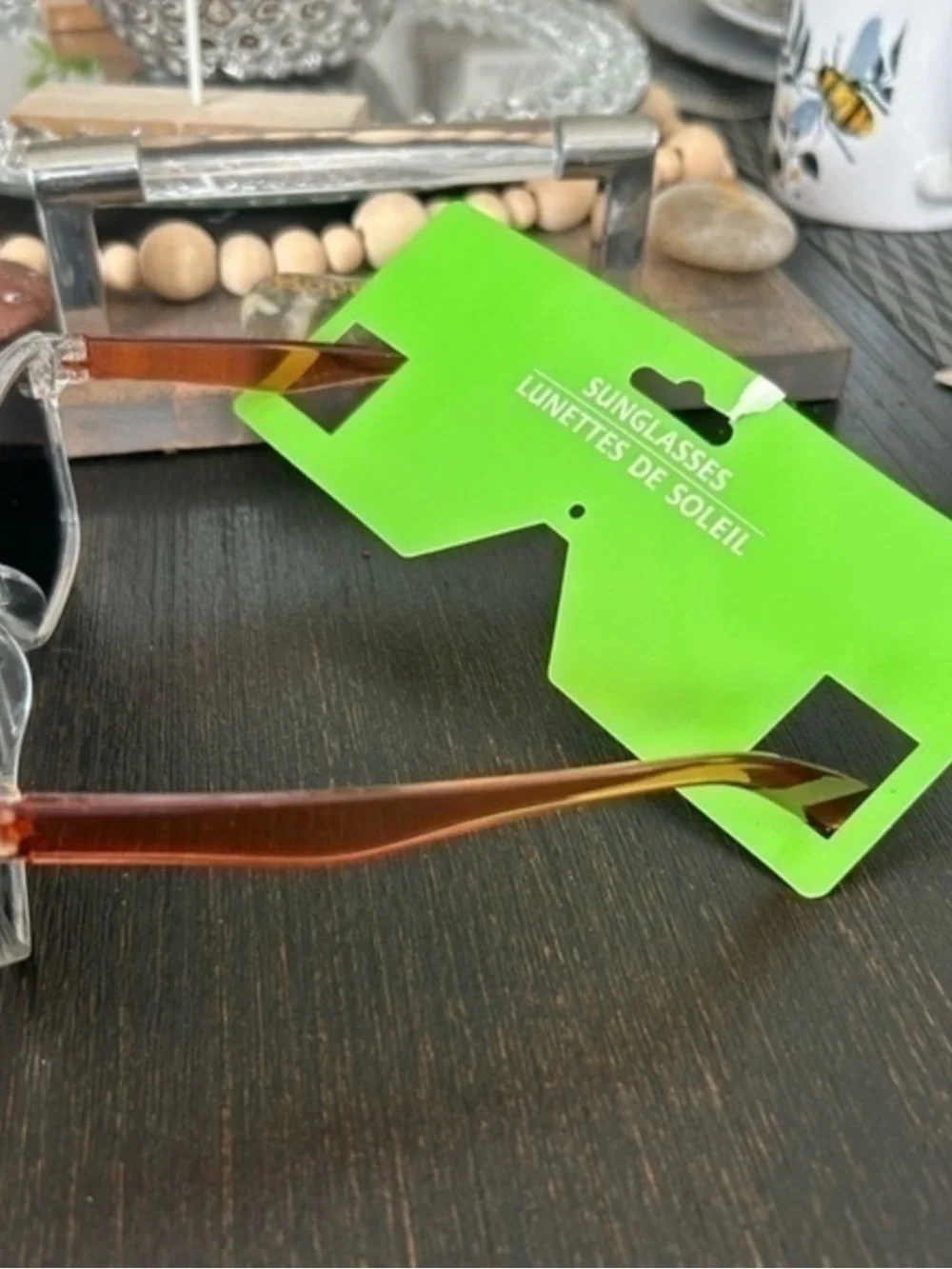 🌸 Mirrored Lens Fashion Sunglasses